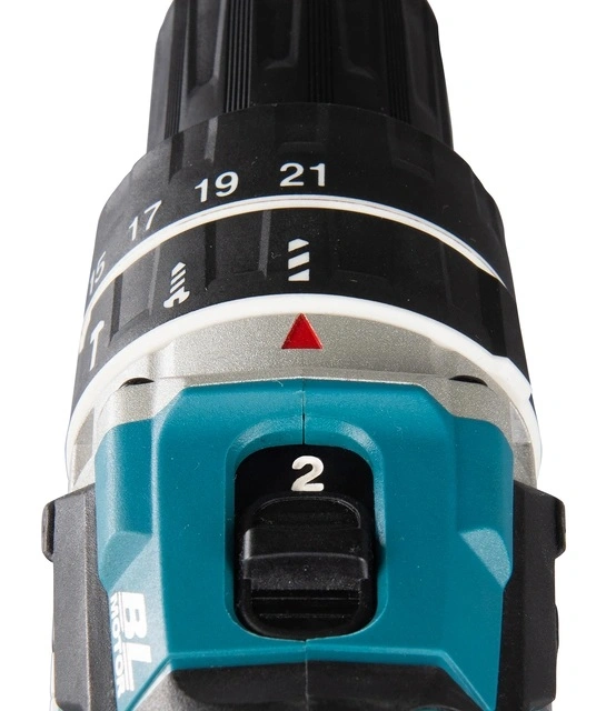 Makita DHP484RTE – kompaktowy korpus, uchwyt i elementy sterowania