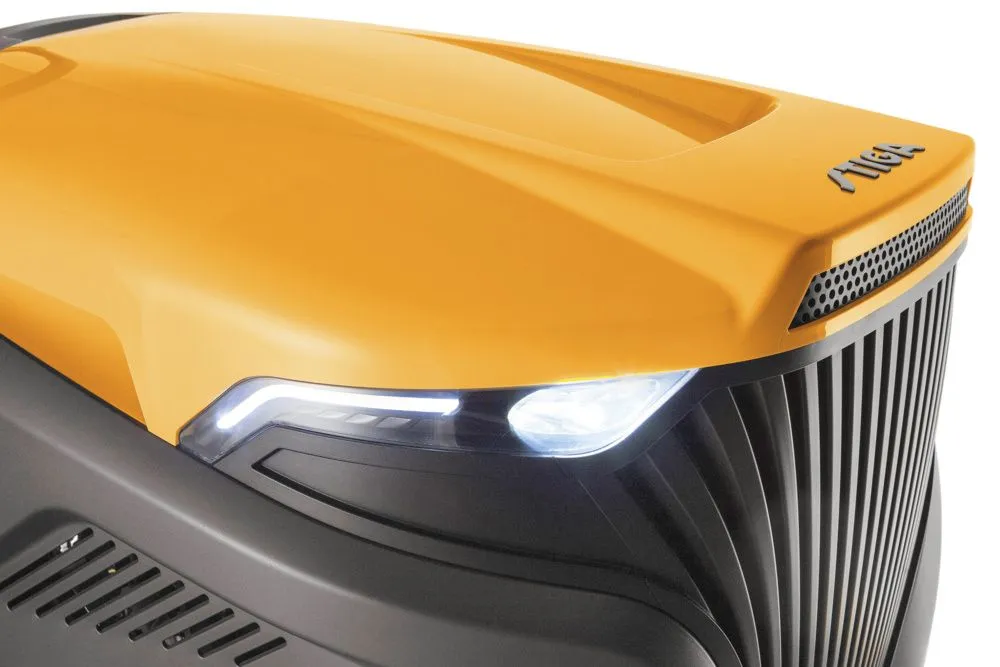 Stiga Estate 7102 W Special - Przednie światła LED zapewniają niezbędne oświetlenie przy słabej widoczności.