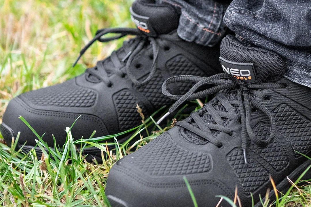 NEO-TOOLS 82-156 - Kompozytowy podnosek odporny na uderzenia do 200 J