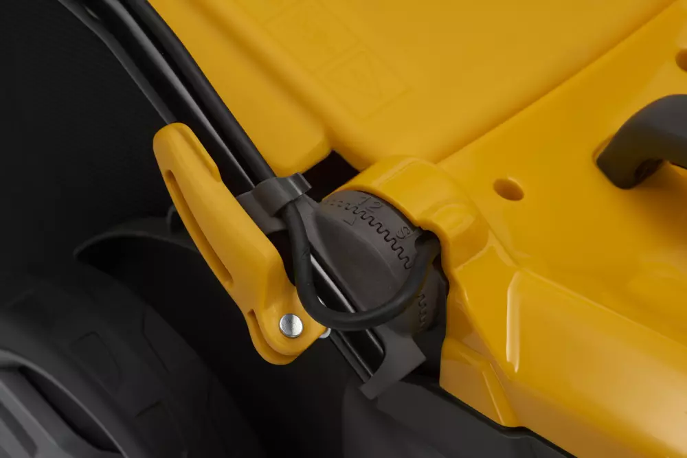 Stiga Combi 340c - Ergonomiczny uchwyt z regulacją wysokości zwiększa komfort obsługi, a jednocześnie zmniejsza obciążenie rąk