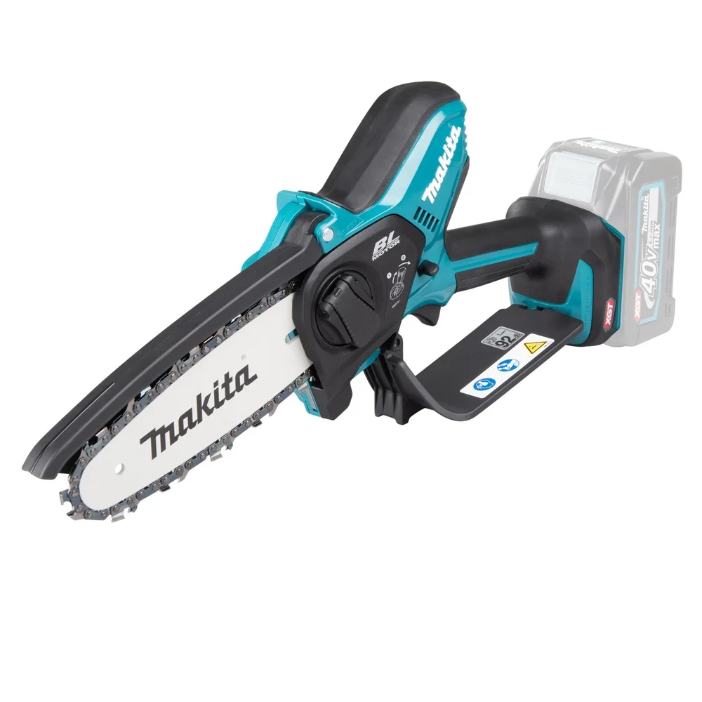 Makita UC029GZ01 – akumulatorowa pilarka do gałęzi 40V max XGT z prowadnicą 150 mm
