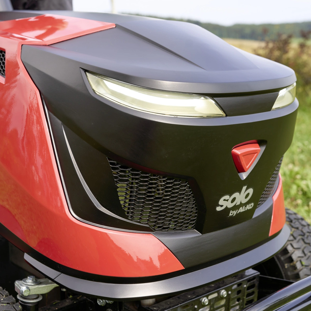 Oświetlenie LED i zderzak traktorka solo by AL-KO
