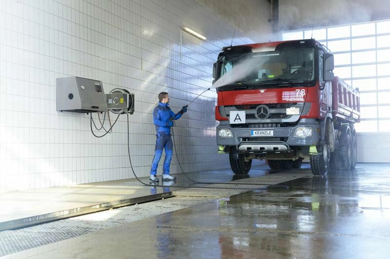 Kränzle WSC-RP 1200 TS – stałe stanowisko mycia z pokrywą ze stali nierdzewnej