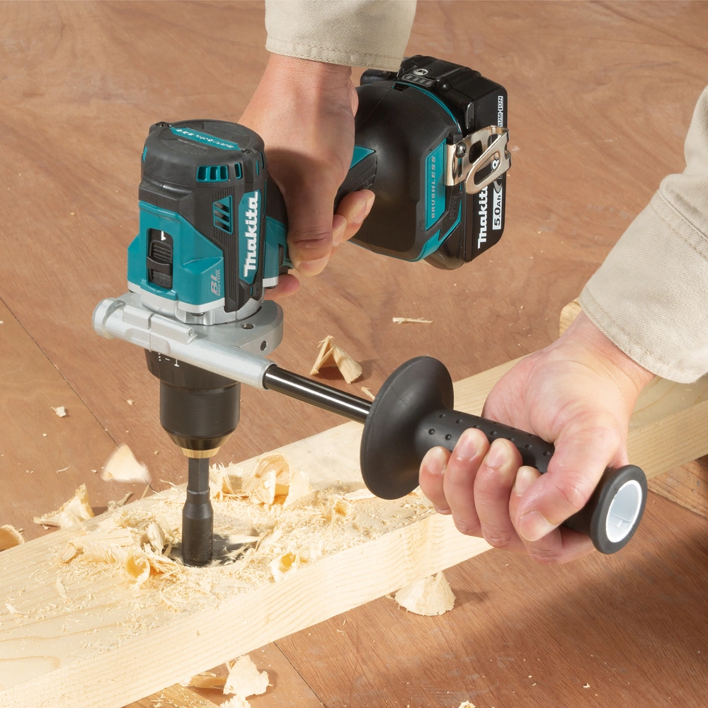 Makita DDF492RTJ – posiada wytrzymałą, wykonaną z metalu obudowę przekładni