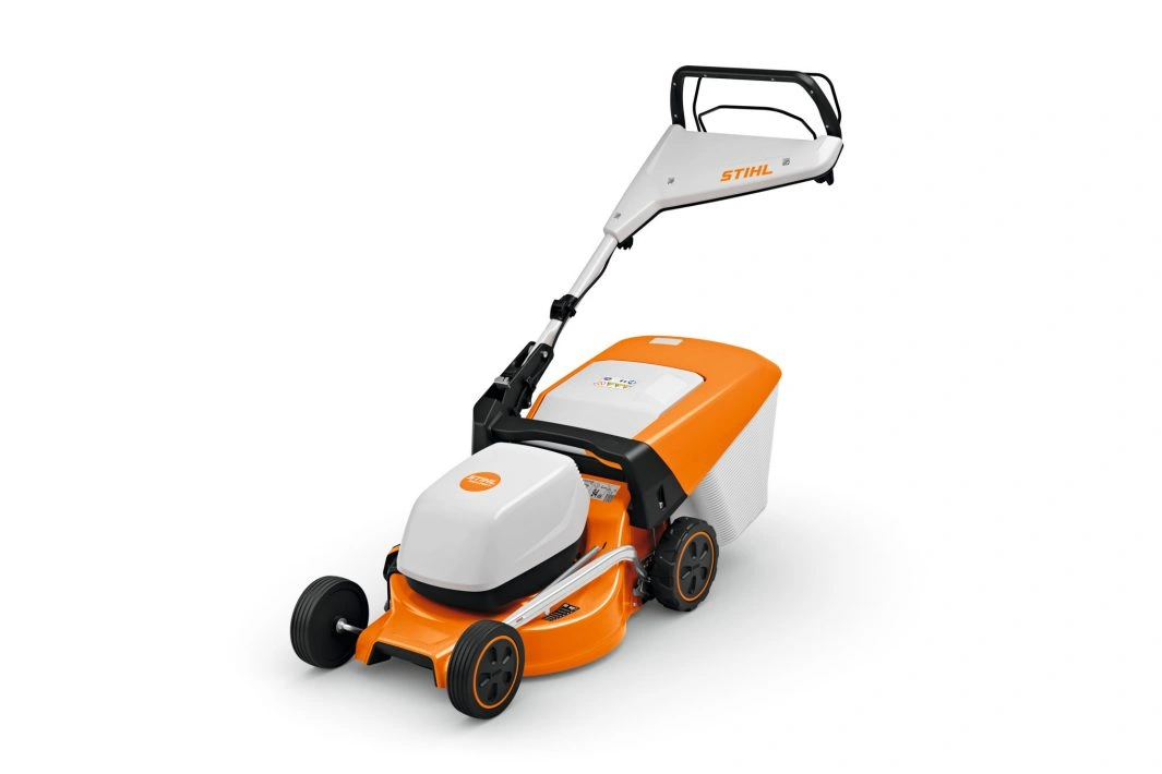 STIHL RMA 248 T – kosiarka akumulatorowa z koszem 52 l, napędem i systemem koszenia 4w1